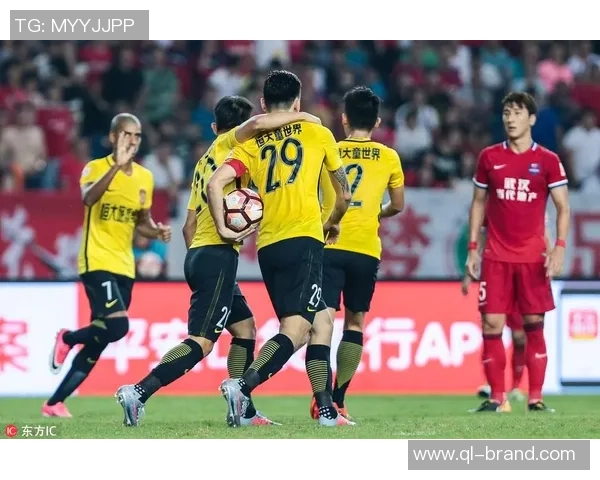 重庆力帆对阵广州恒大精彩视频直播全程回顾与赛后分析 重庆力帆对阵广州恒大精彩视频直播全程回顾与赛后分析