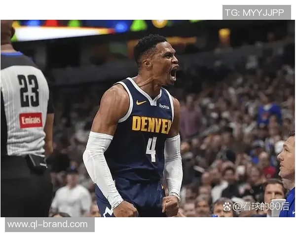 雷霆与开拓者第二场较量威斯布鲁克展现超强实力引发热议 雷霆与开拓者第二场较量威斯布鲁克展现超强实力引发热议